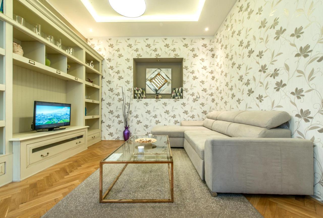 Prague Locals Monastery Apartments Zewnętrze zdjęcie